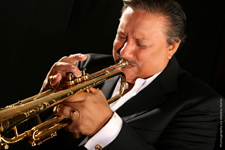 Arturo
                                        Sandoval (Manny Iriarte)