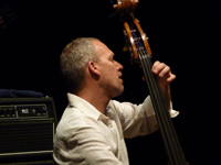 Avishai Cohen (foto Sandra Costantini)