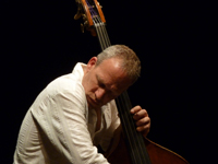 Avishai Cohen (foto Sandra Costantini)